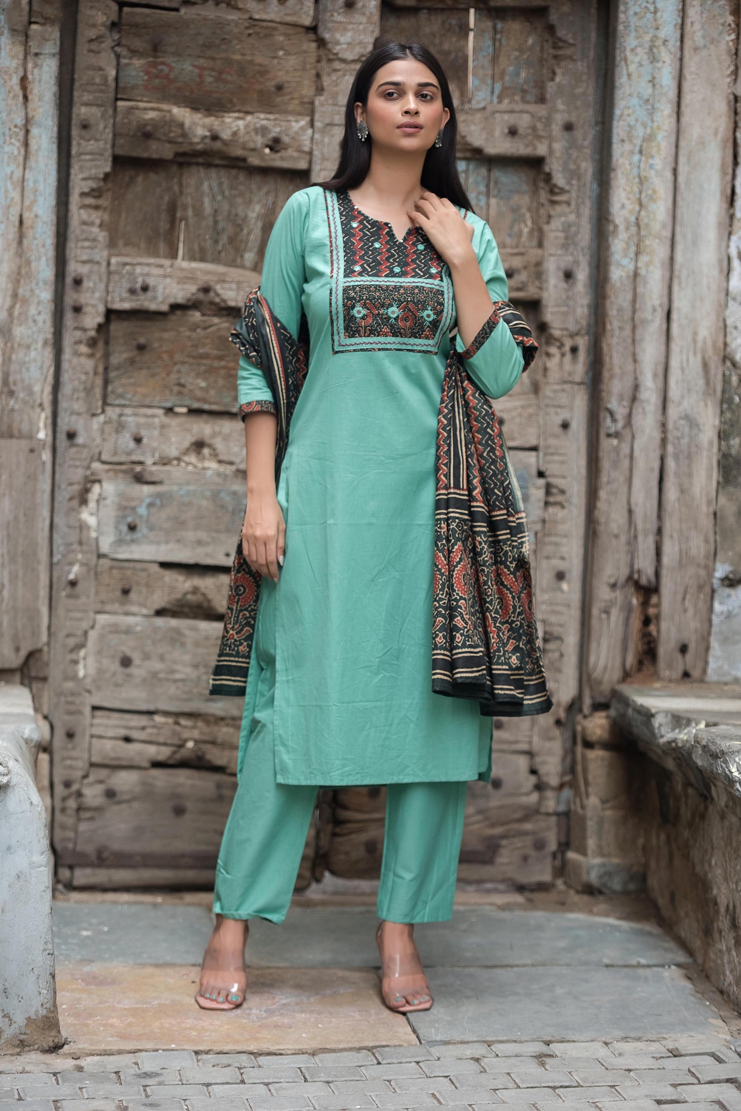 Gamthi kurta set with duppta