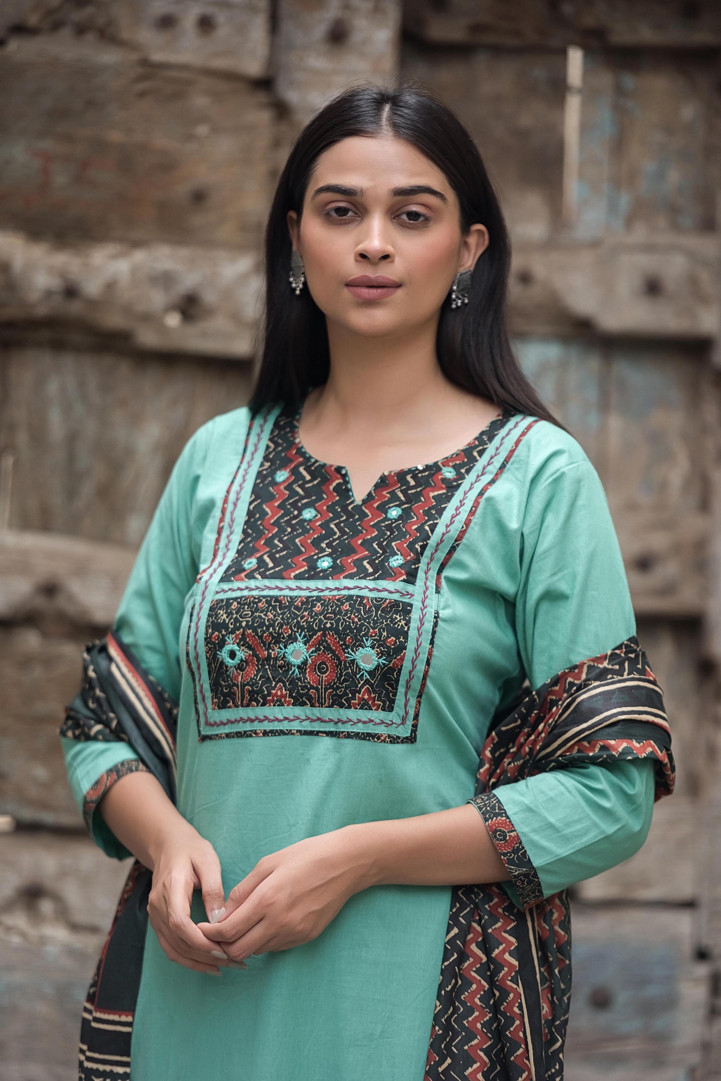 Gamthi kurta set with duppta