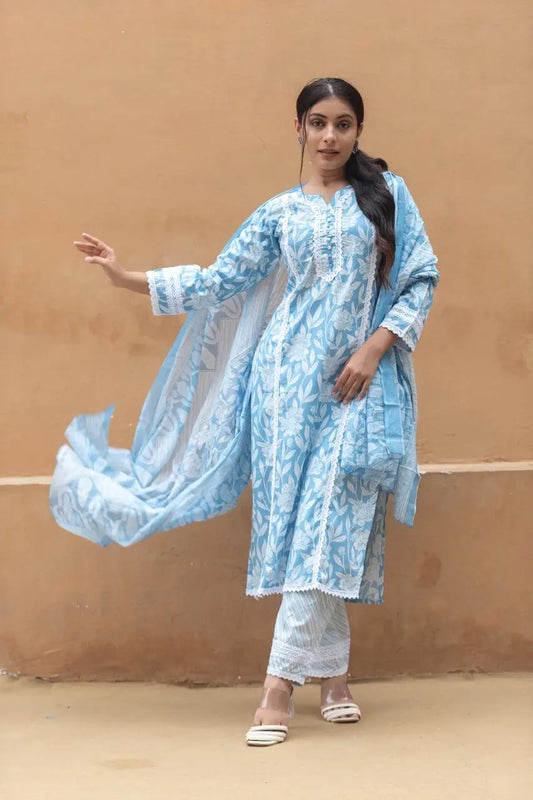 Pakistani White Lace Cotton Kurta Set ISSORI