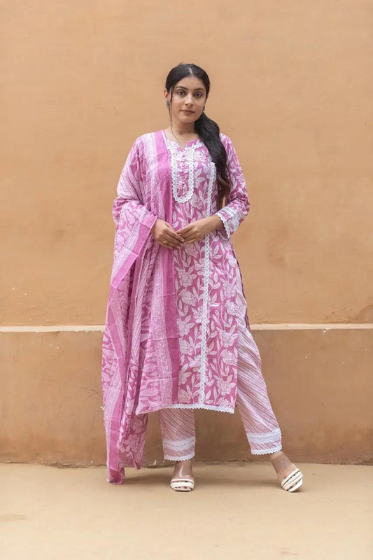 Pakistani White Lace Cotton Kurta Set ISSORI