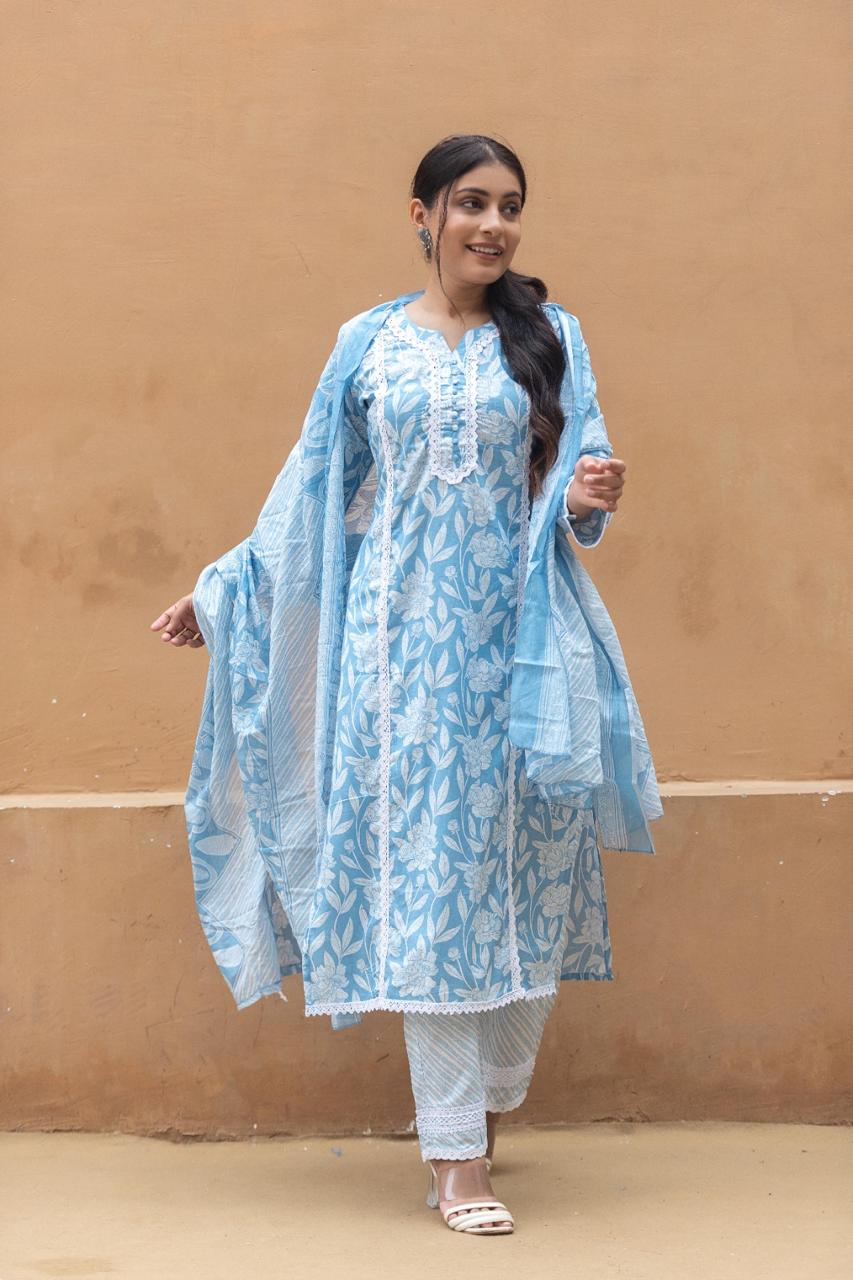 Pakistani White Lace Cotton Kurta Set