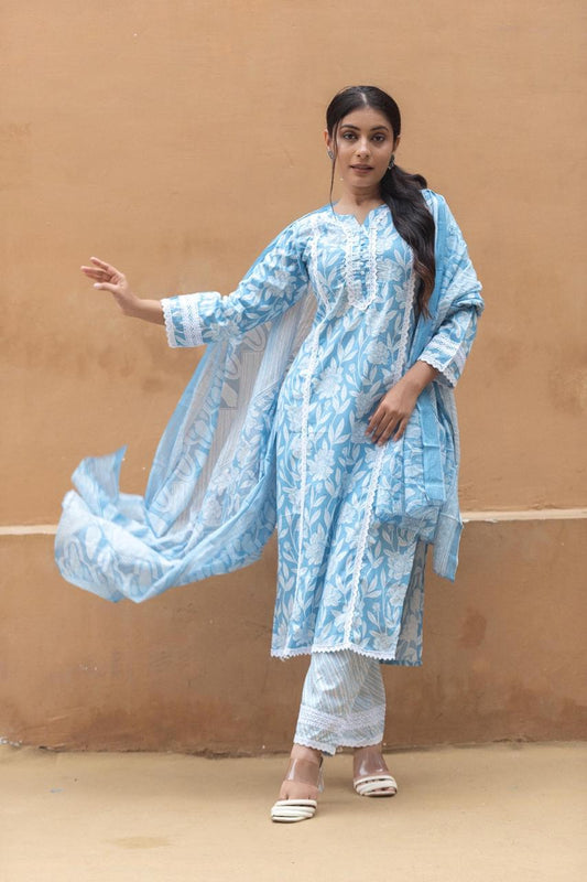 Pakistani White Lace Cotton Kurta Set